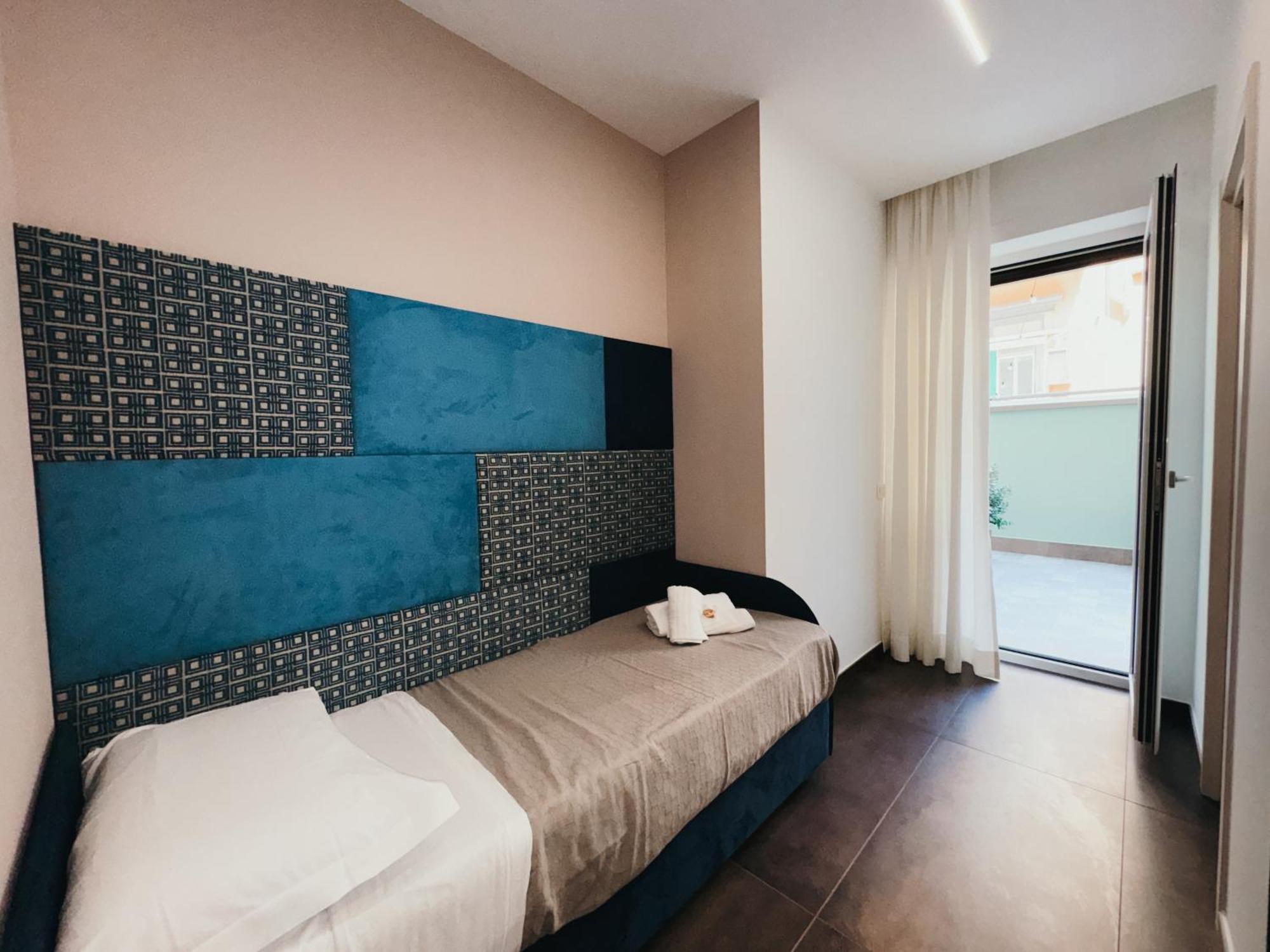 Re Lazzarone Suite Неаполь Экстерьер фото
