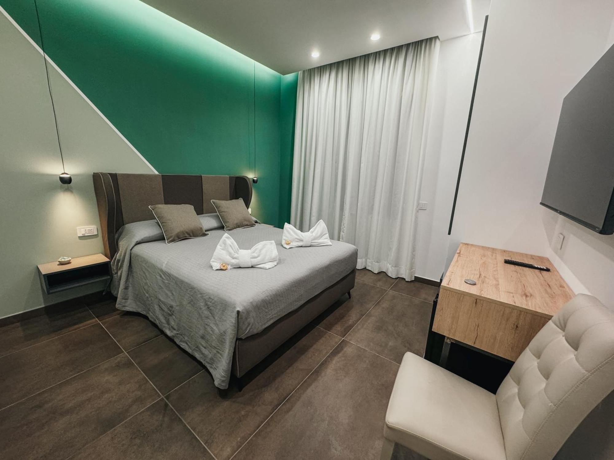 Re Lazzarone Suite Неаполь Экстерьер фото